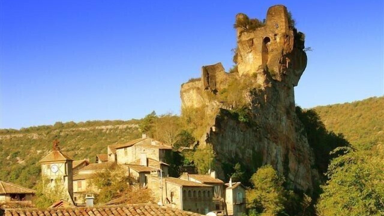 Photo of Others in Larroque