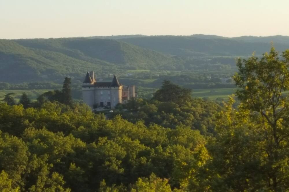 Photo of Outdoor in Calamane
