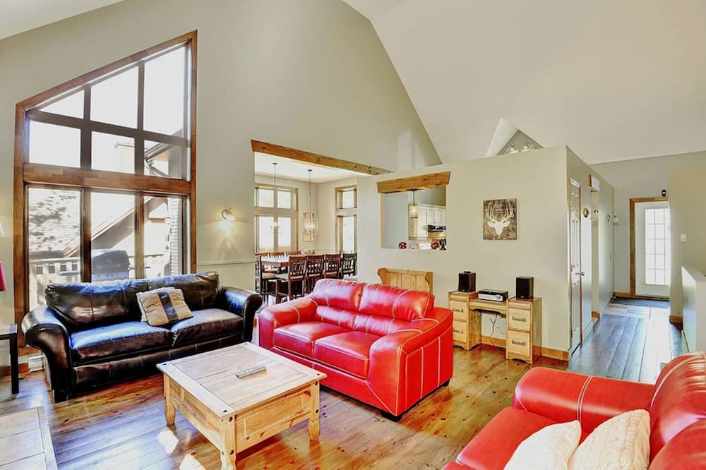 Photo of Bedroom in Stoneham