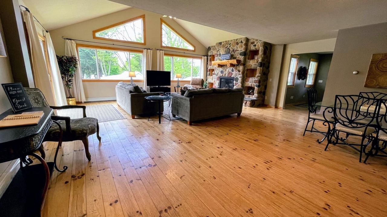 Photo of Livingroom in Grawn