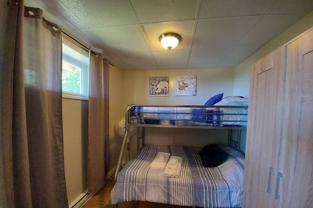 Photo of Bedroom in Petite-Riviere-Saint-Francois