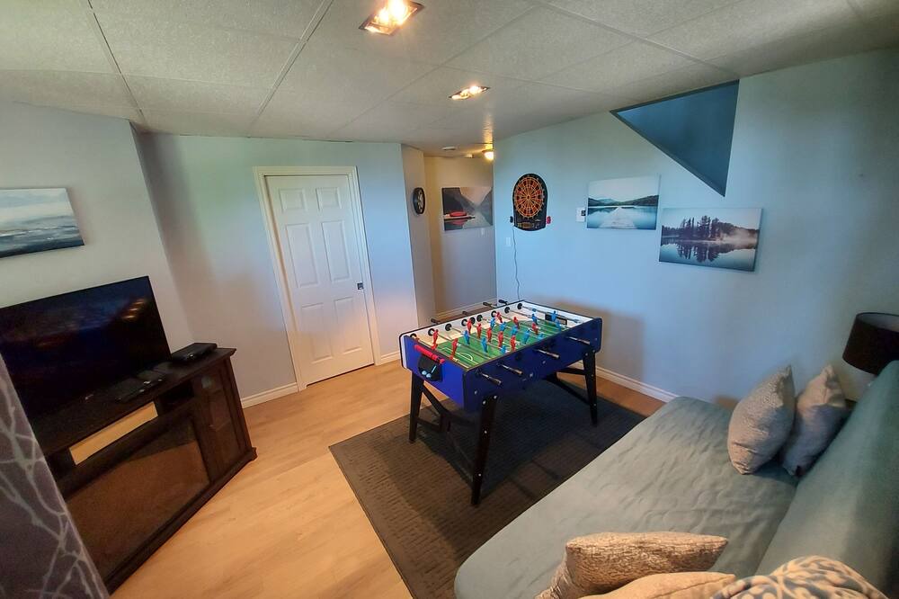 Photo of Livingroom in Petite-Riviere-Saint-Francois