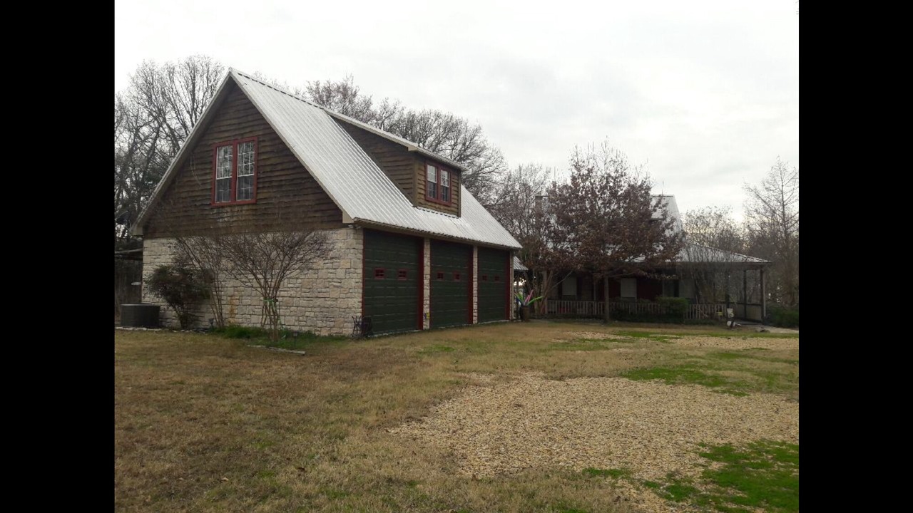 Photo of Outdoor in Enchanted Oaks