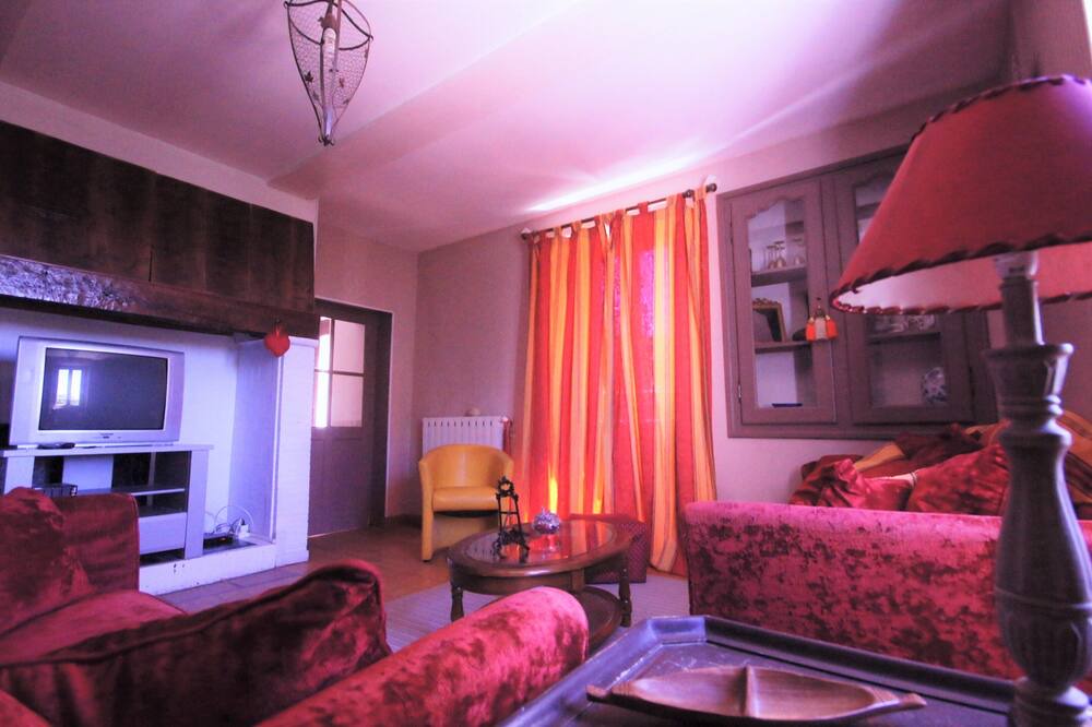 Photo of Livingroom in Castelnau-sur-l'Auvignon
