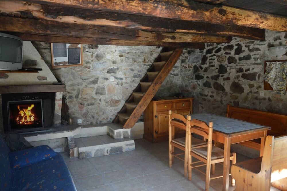 Photo of Livingroom in Riols