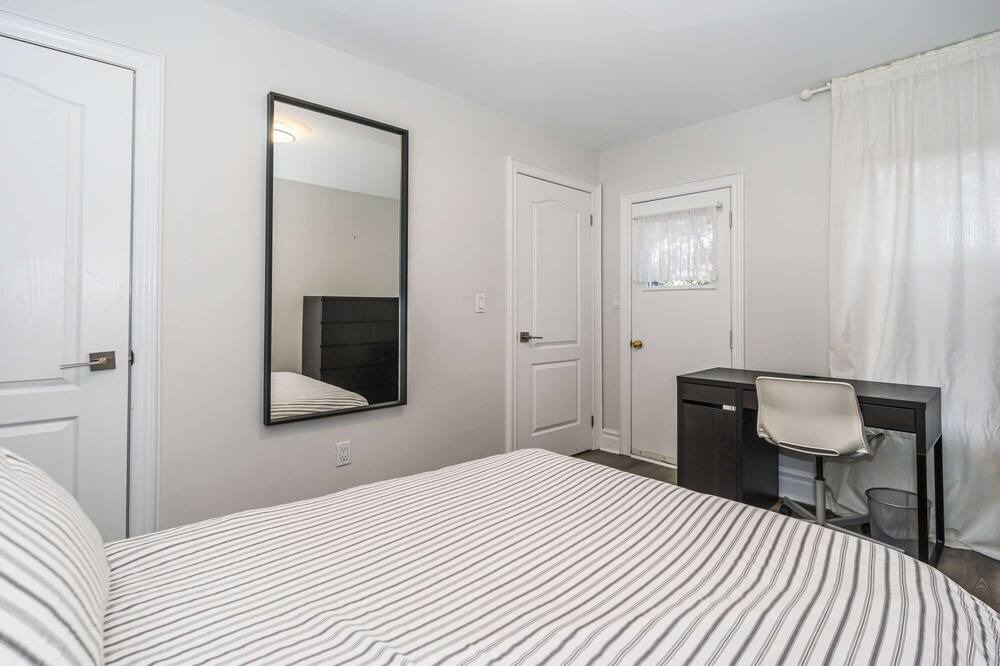 Photo of Bedroom in Little Portugal