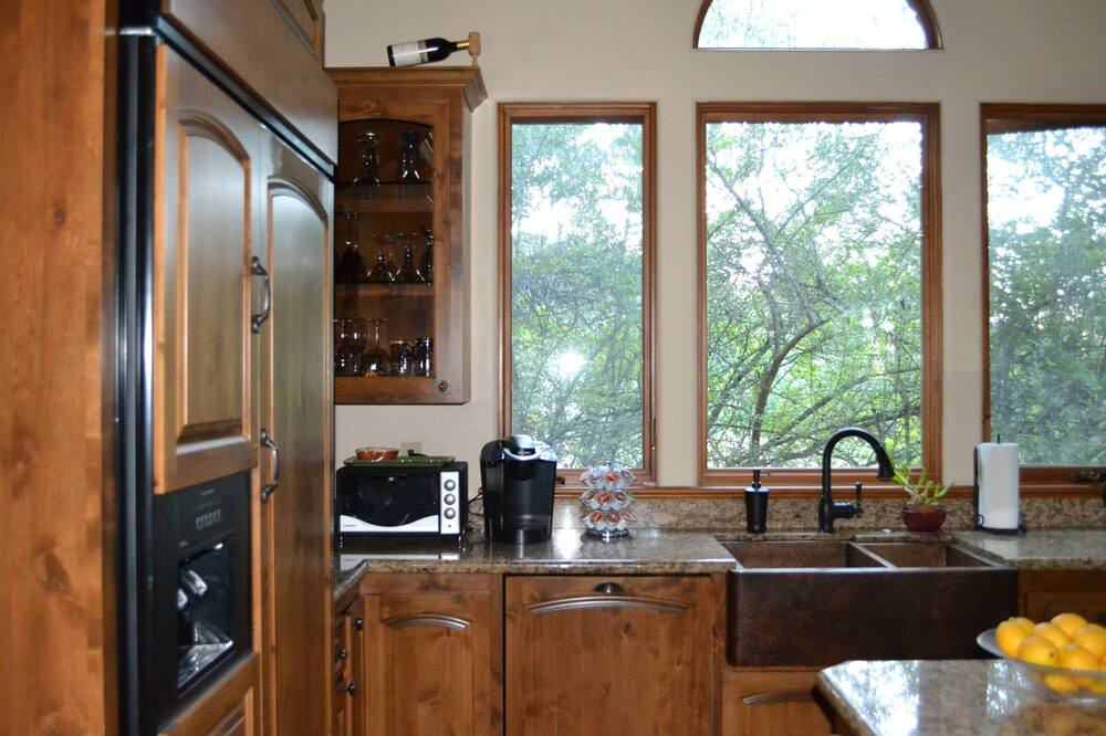 Photo of Others in St. Helena