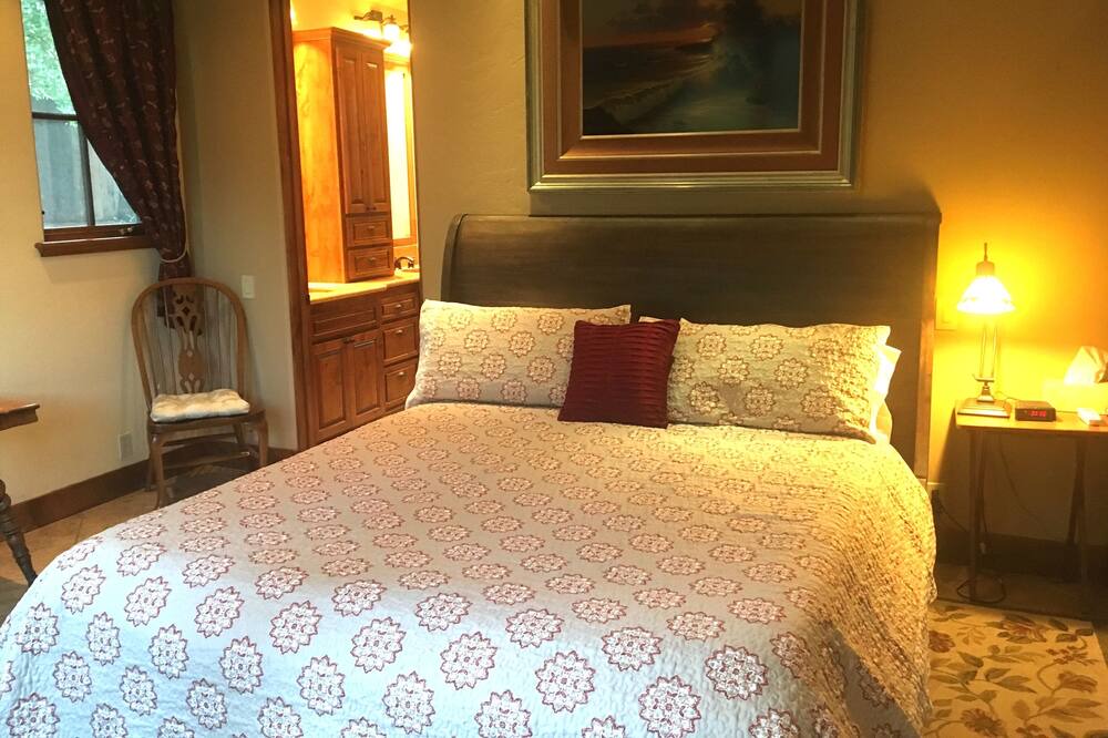 Photo of Bathroom in St. Helena