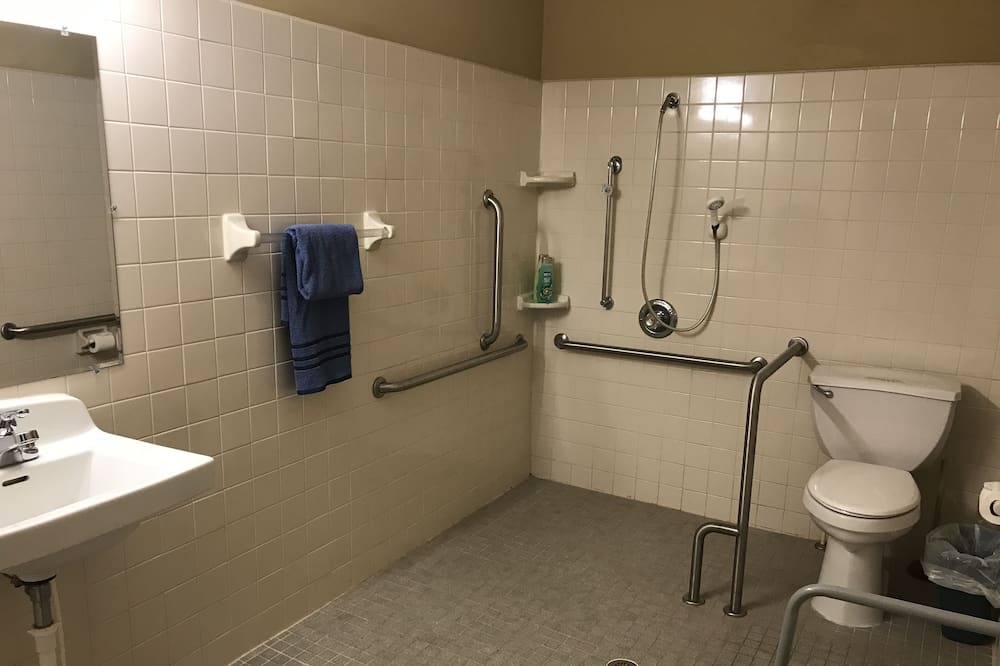 Photo of Bathroom in Magnet