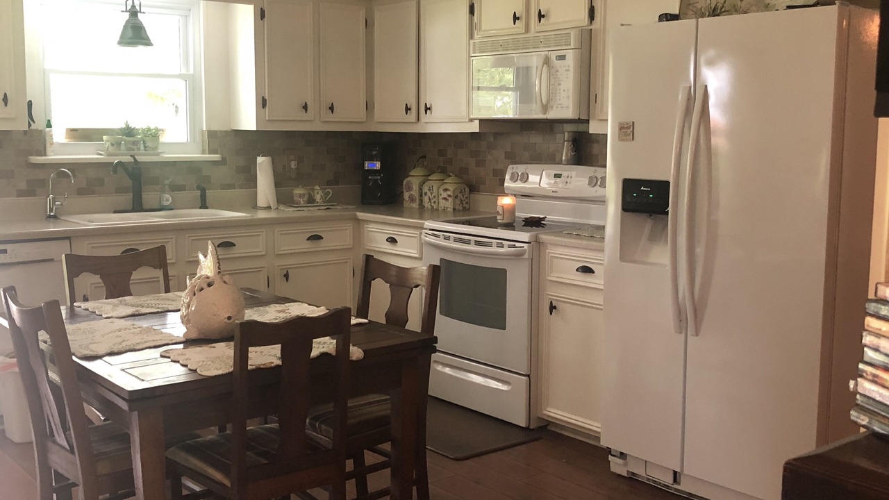 Photo of Kitchen in Milam