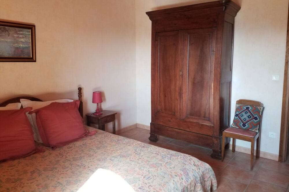 Photo of Bedroom in Bouloc