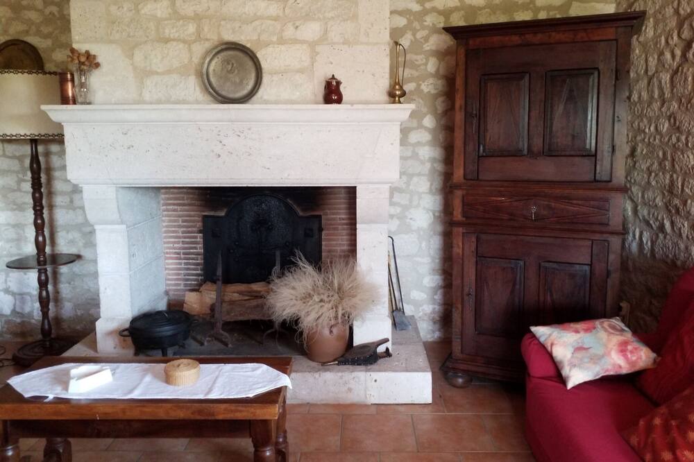 Photo of Livingroom in Bouloc