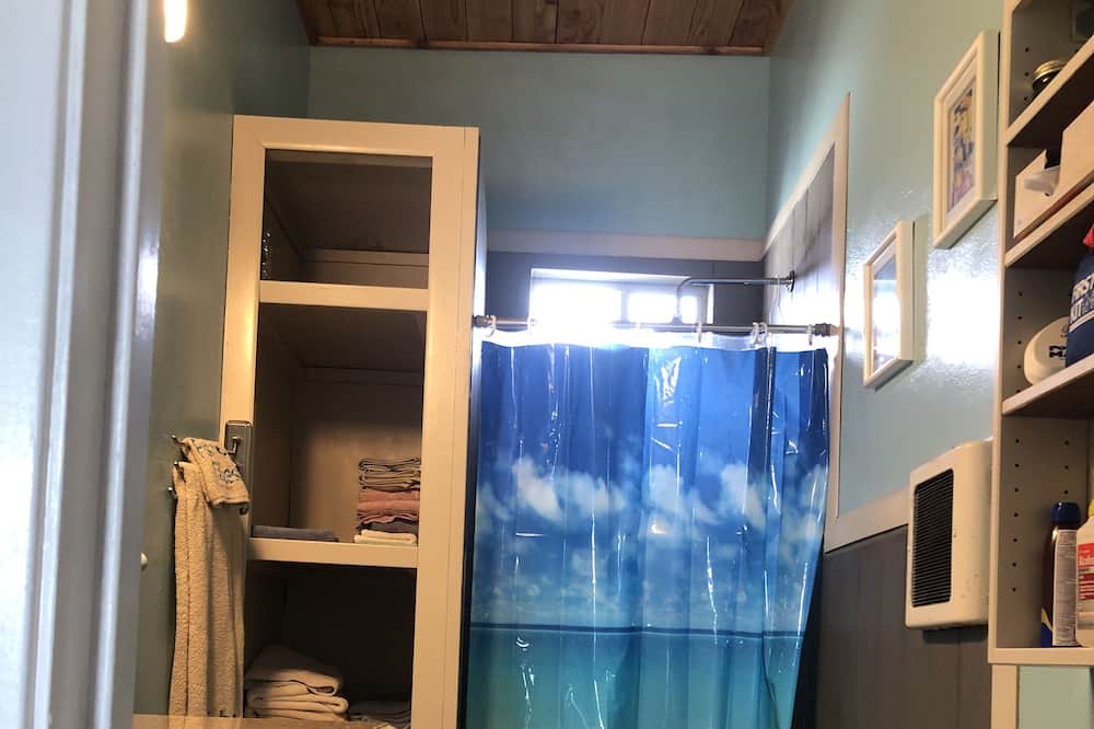 Photo of Bathroom in Palacios