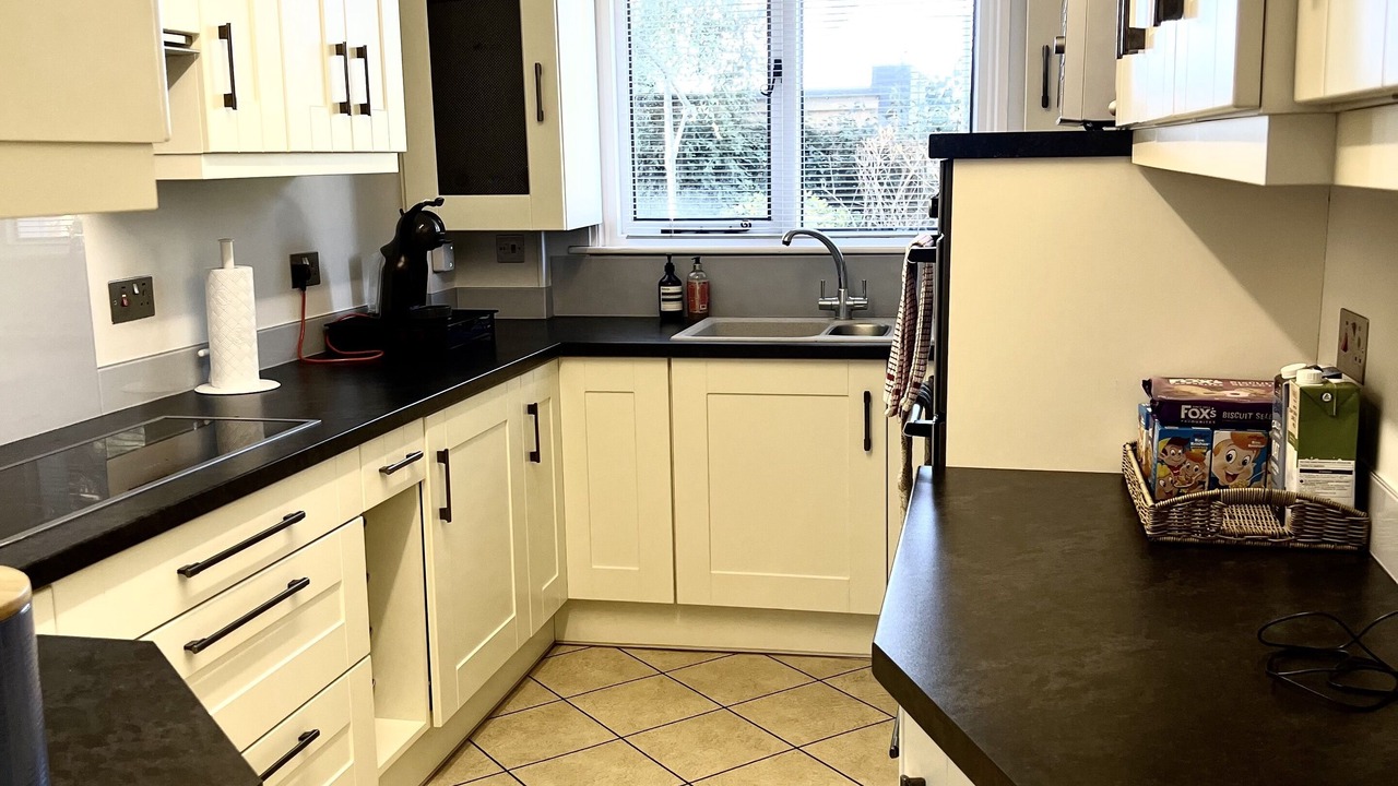 Photo of Kitchen in Berkhamsted