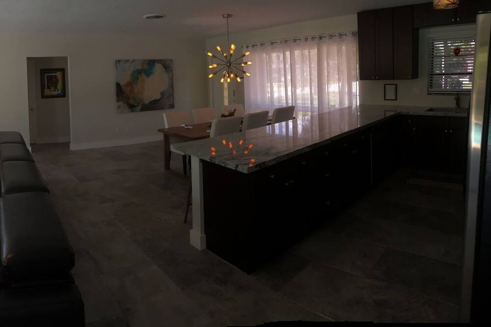 Photo of Bedroom in Central Corals