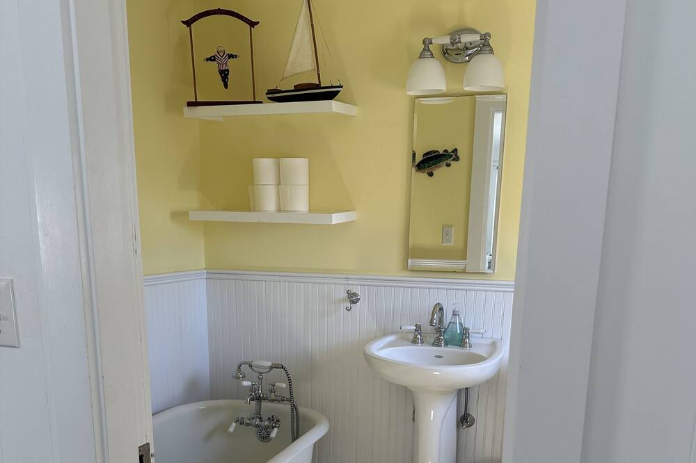 Photo of Bathroom in East Chop