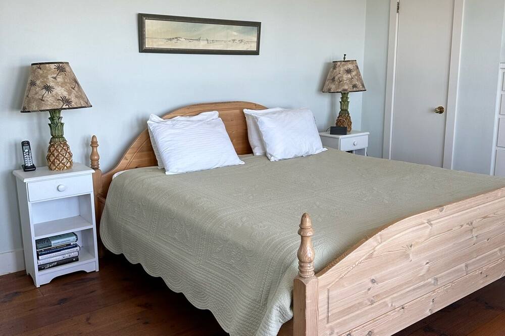 Photo of Bedroom in East Chop