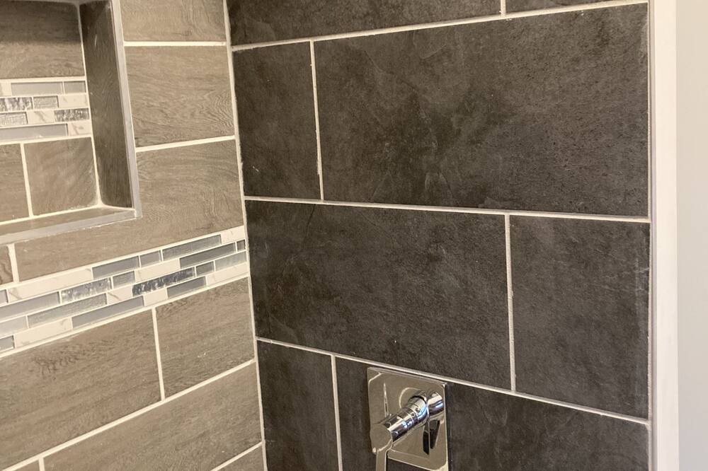 Photo of Bathroom in Calumet Park