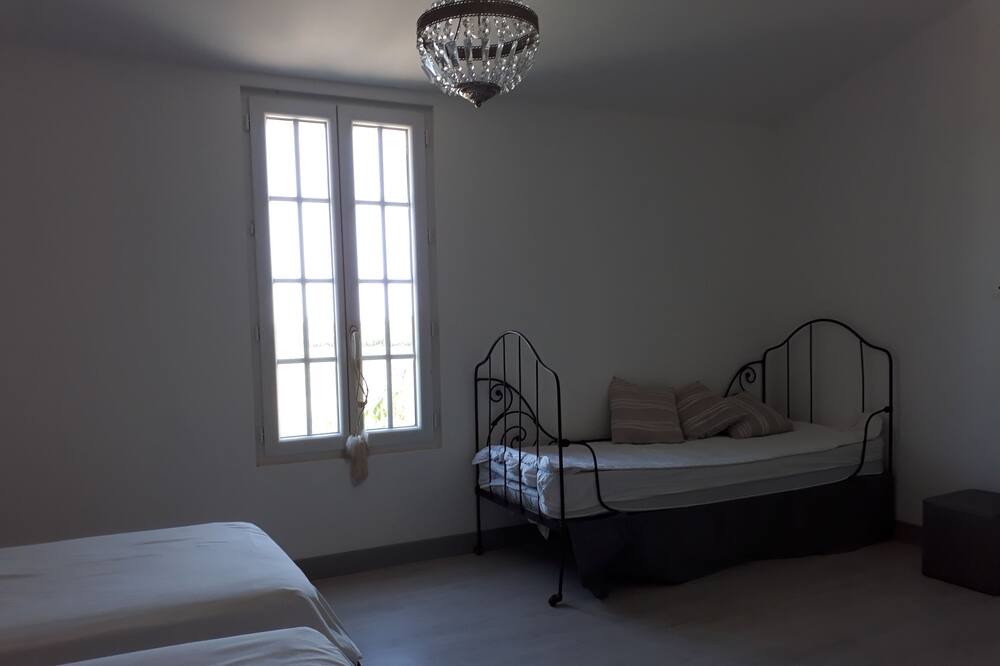 Photo of Bedroom in Capestang