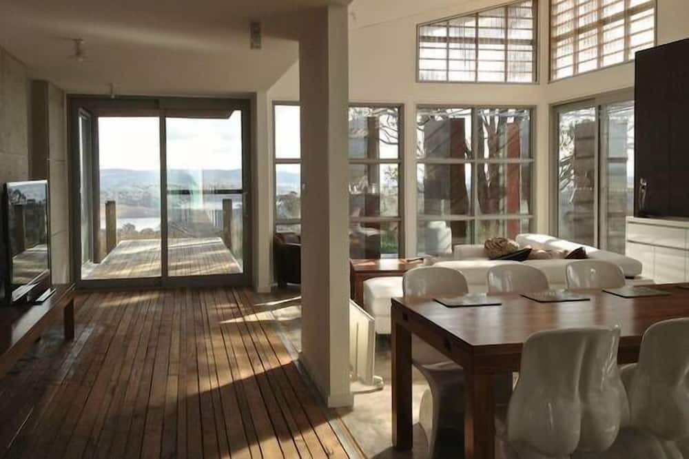 Photo of Bedroom in Central Tablelands