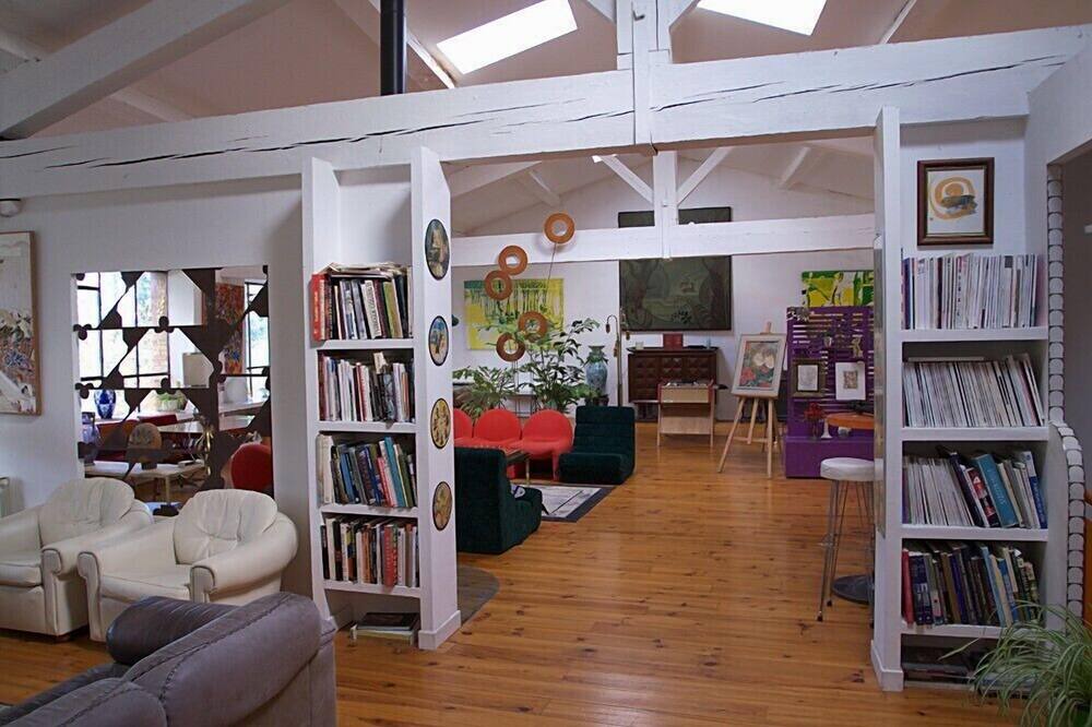 Photo of Livingroom in Sainte-Colombe-sur-lHers