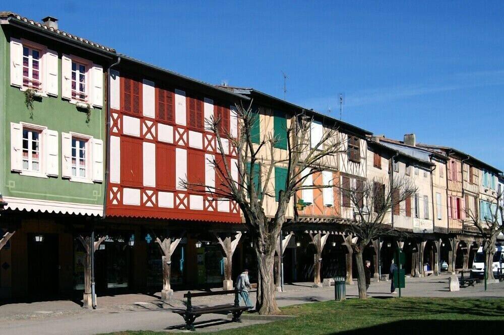 Photo of Outdoor in Sainte-Colombe-sur-lHers