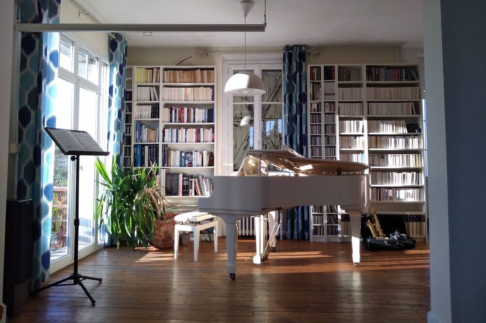 Photo of Livingroom in Lavaur