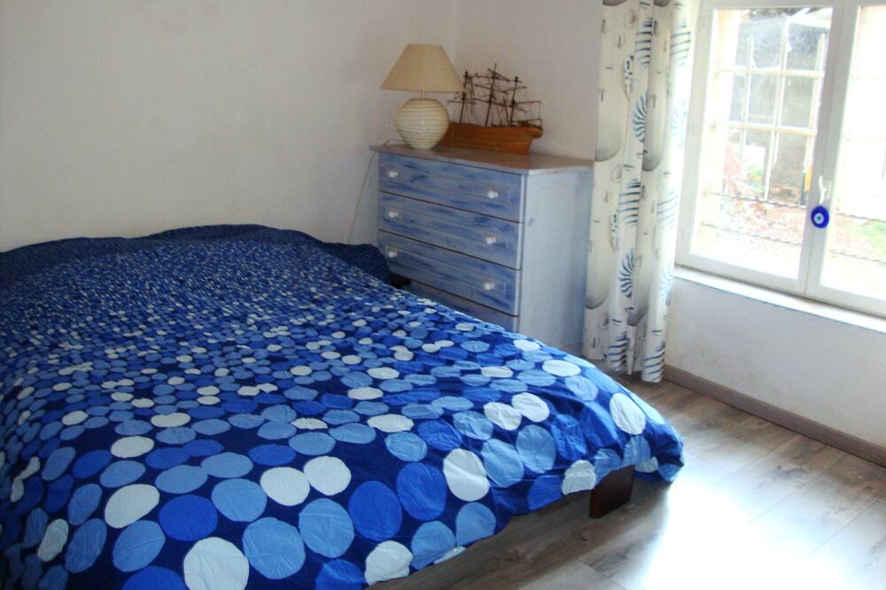 Photo of Bedroom in Lavaur