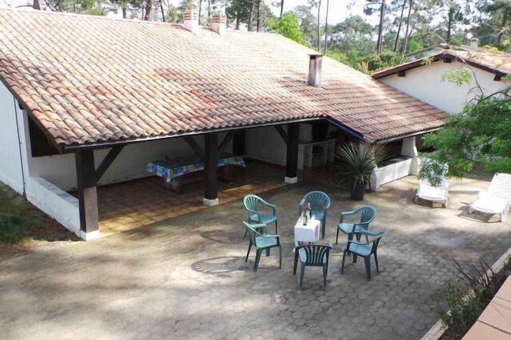 Photo of Patio Balcony in Le Canon