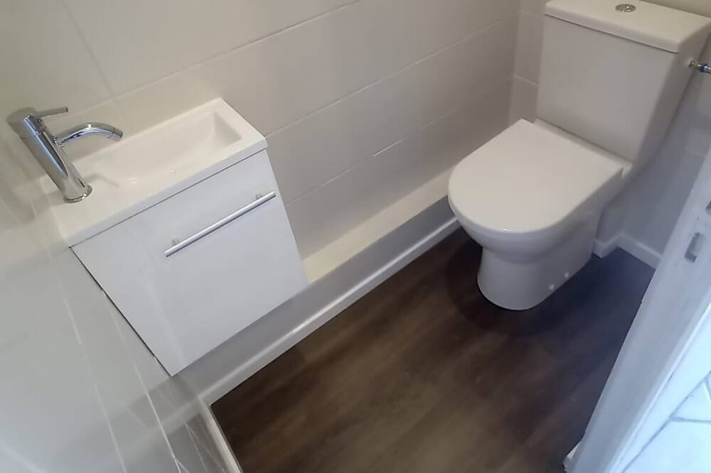 Photo of Bathroom in Saint-Genis