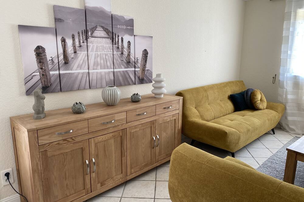 Photo of Livingroom in Saint-Genis