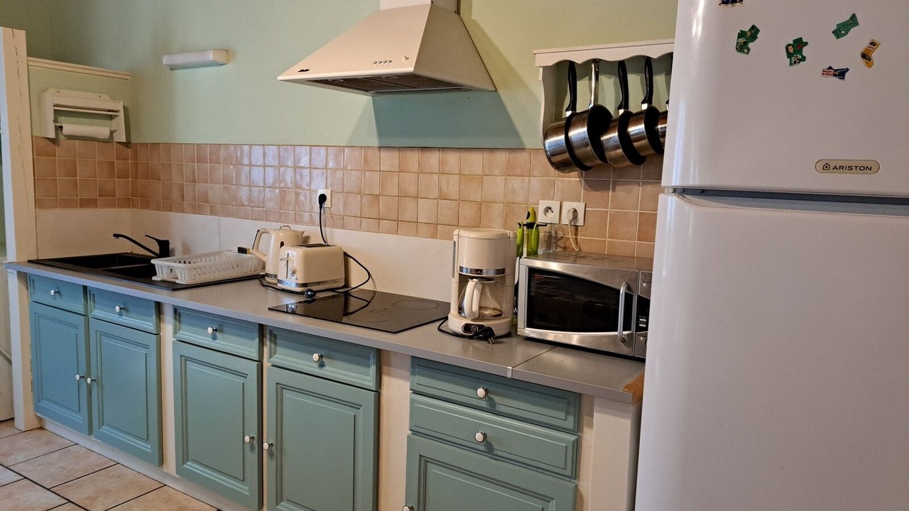 Photo of Kitchen in Saint-Pierre-de-Buzet