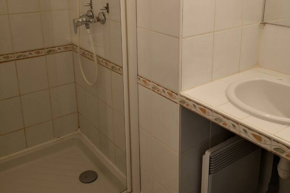 Photo of Bathroom in Digne-les-Bains