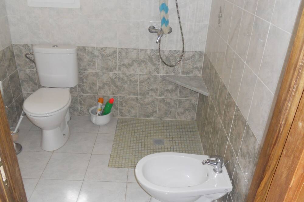 Photo of Bathroom in Fressac