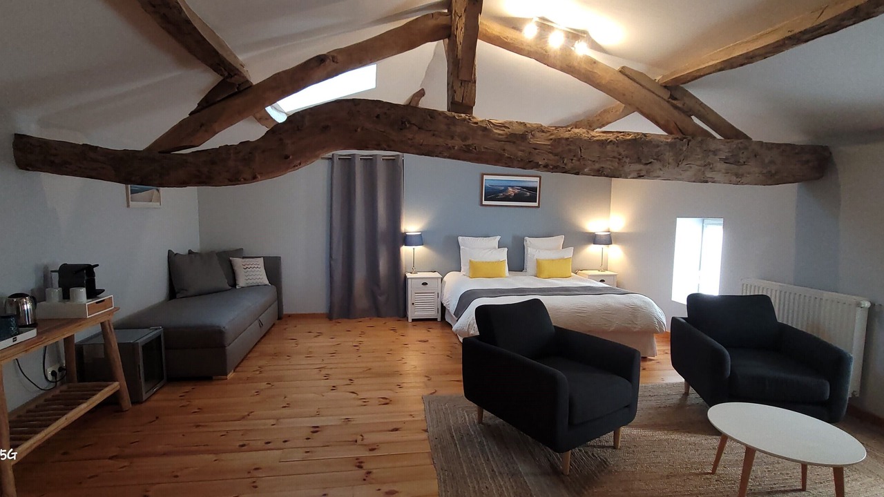 Photo of Outdoor in Sainte-Colombe