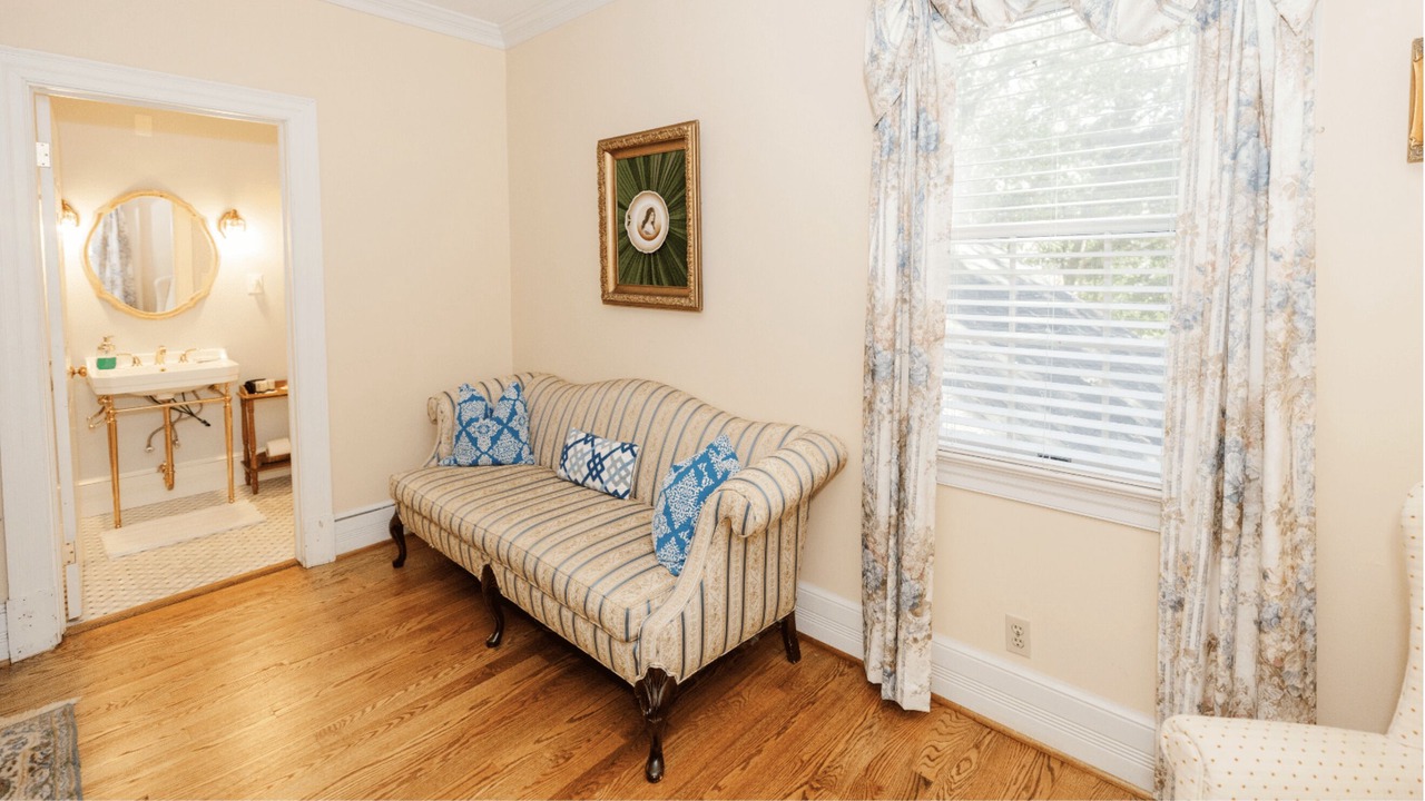 Photo of Bedroom in Glen Allen