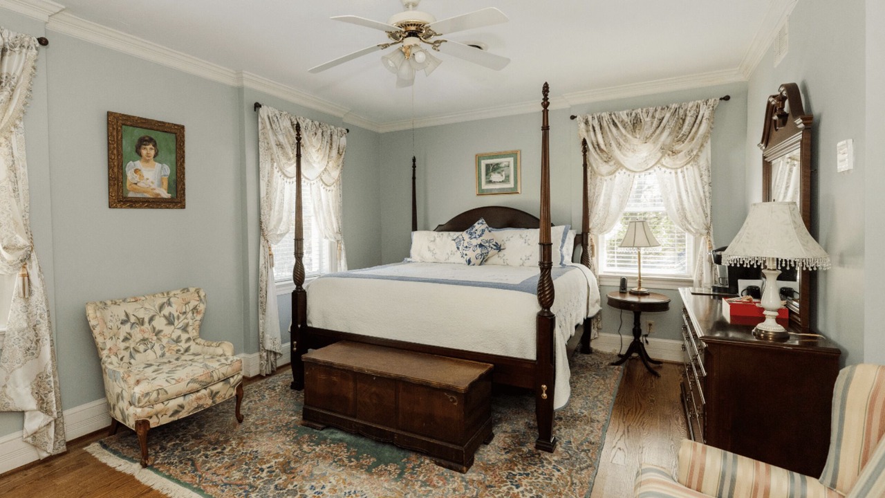 Photo of Bedroom in Glen Allen