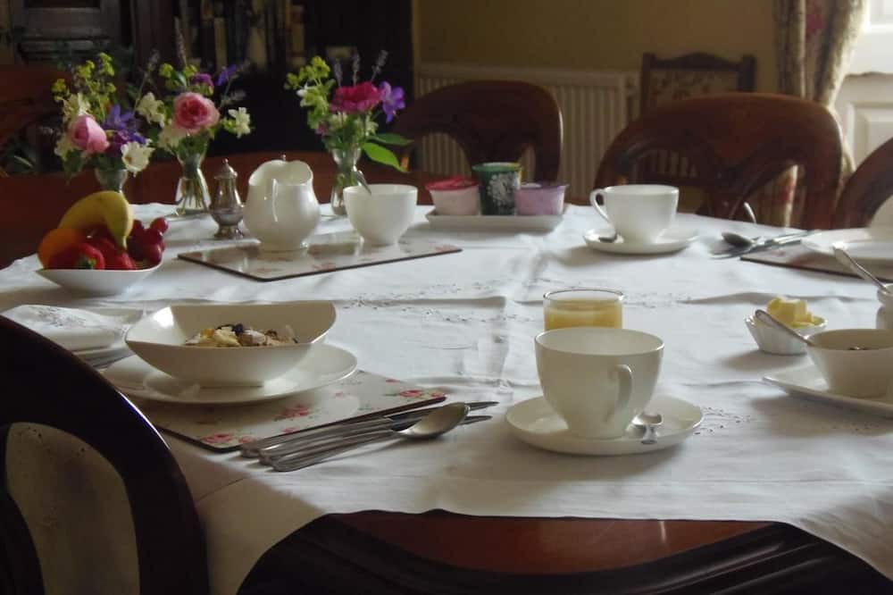 Photo of Others in Nether Stowey