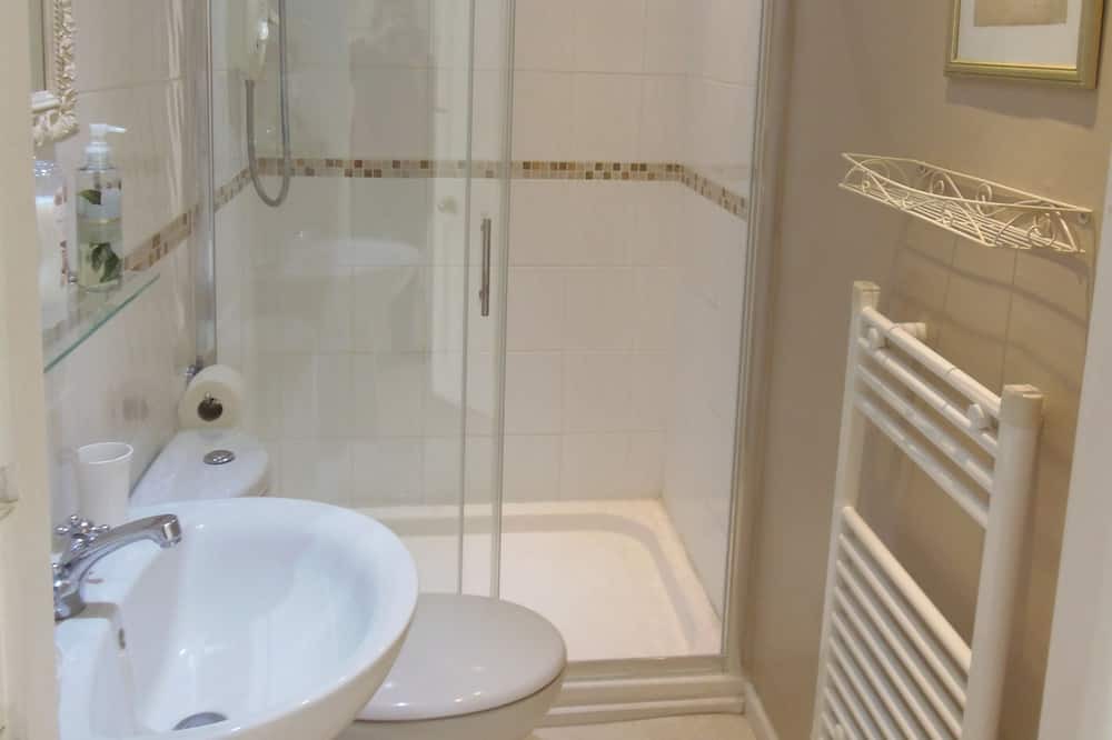 Photo of Bathroom in Nether Stowey