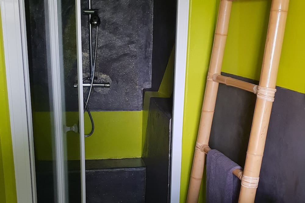 Photo of Bathroom in La Coudre