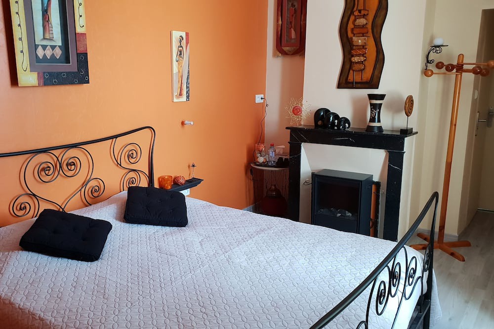 Photo of Bedroom in La Coudre