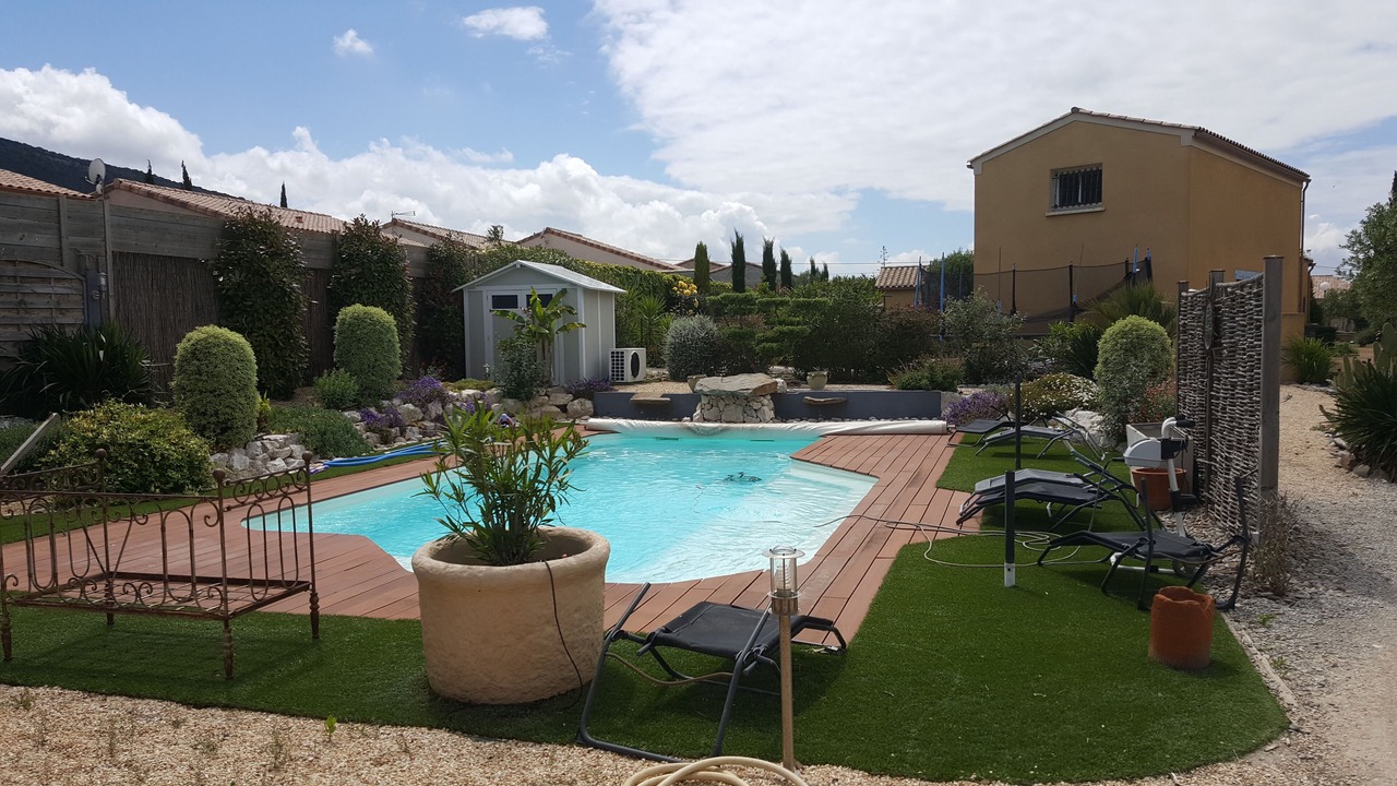 Photo of Outdoor in Floure