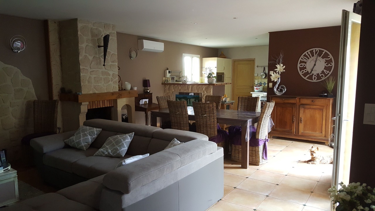 Photo of Livingroom in Floure