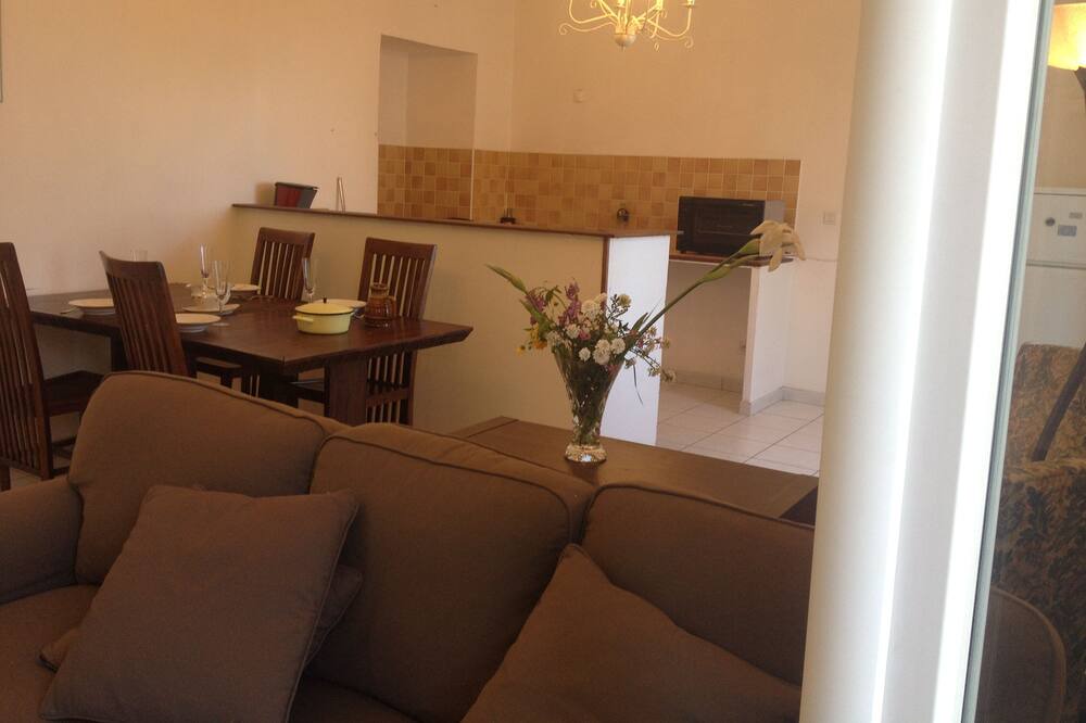 Photo of Livingroom in Guiselle