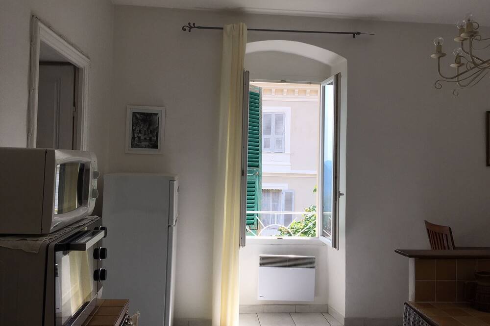 Photo of Bedroom in Guiselle