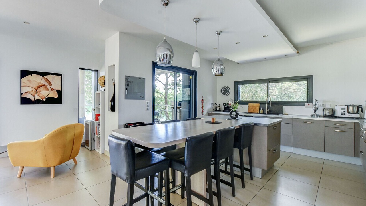 Photo of Livingroom in Lespinasse