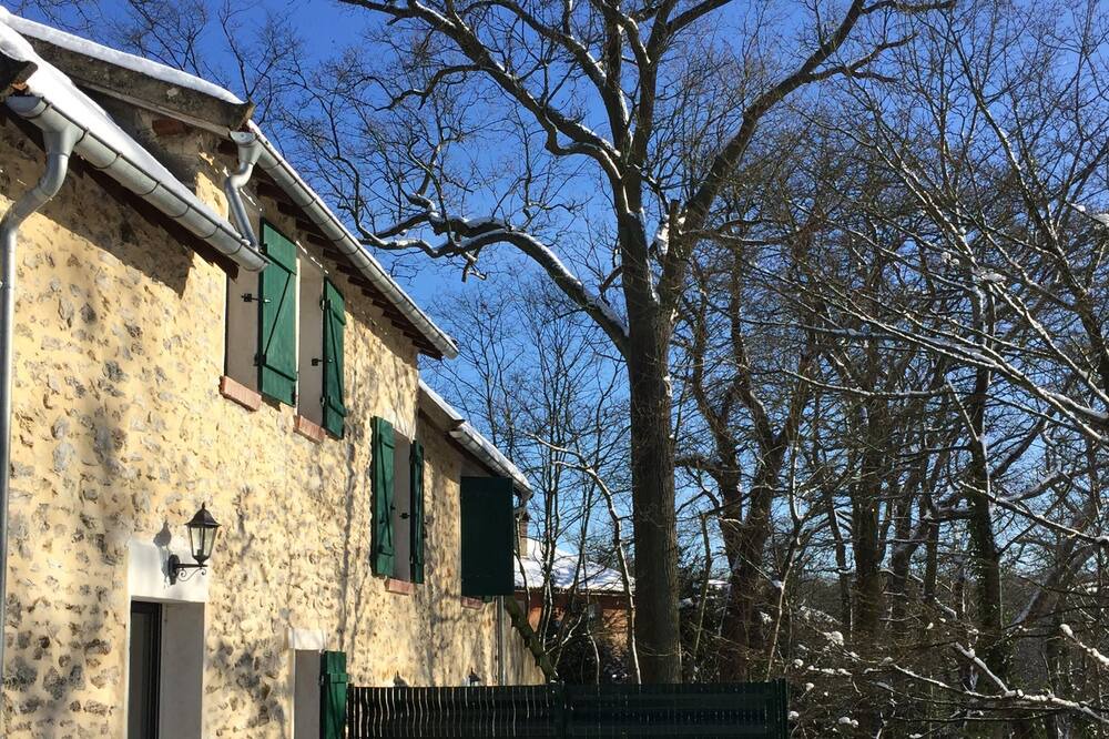 Photo of Others in Jouy-en-Josas