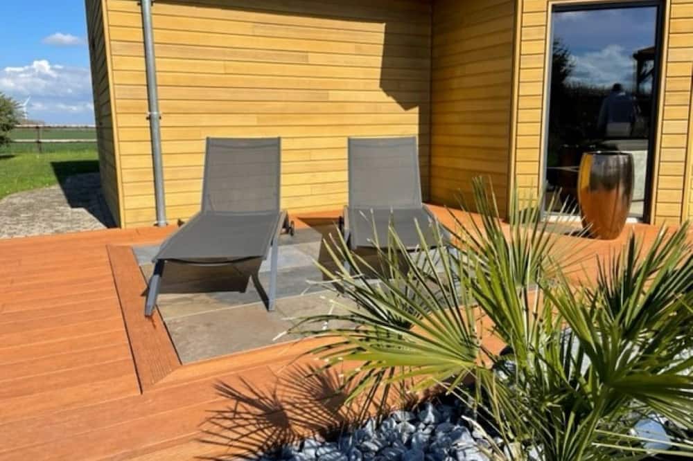 Photo of Patio Balcony in Le Bu-sur-Rouvres