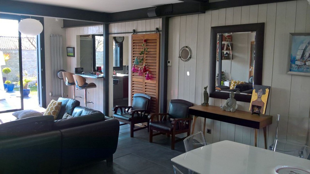 Photo of Livingroom in LHoumeau