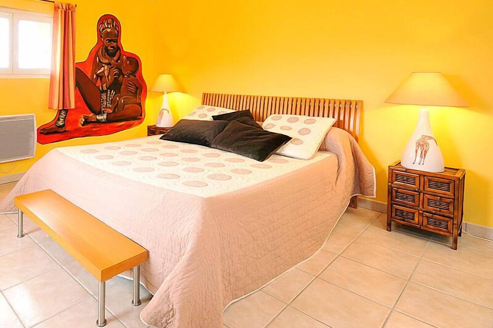 Photo of Bedroom in Aubiet